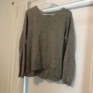Cropped gray sweater